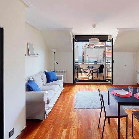 Atico Con Terraza, Vistas Al Mar Y Parking En Playa De S Lorenzo Gijón Exterior foto