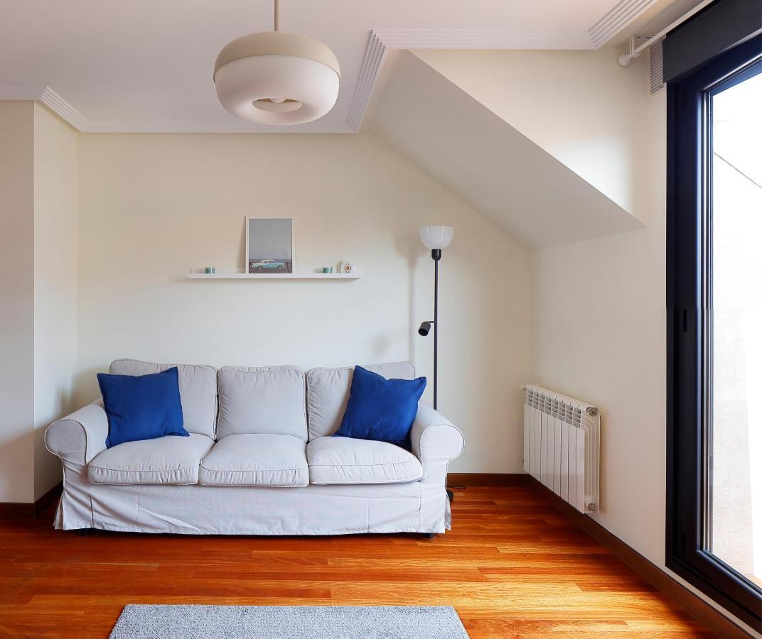 Atico Con Terraza, Vistas Al Mar Y Parking En Playa De S Lorenzo Gijón Exterior foto